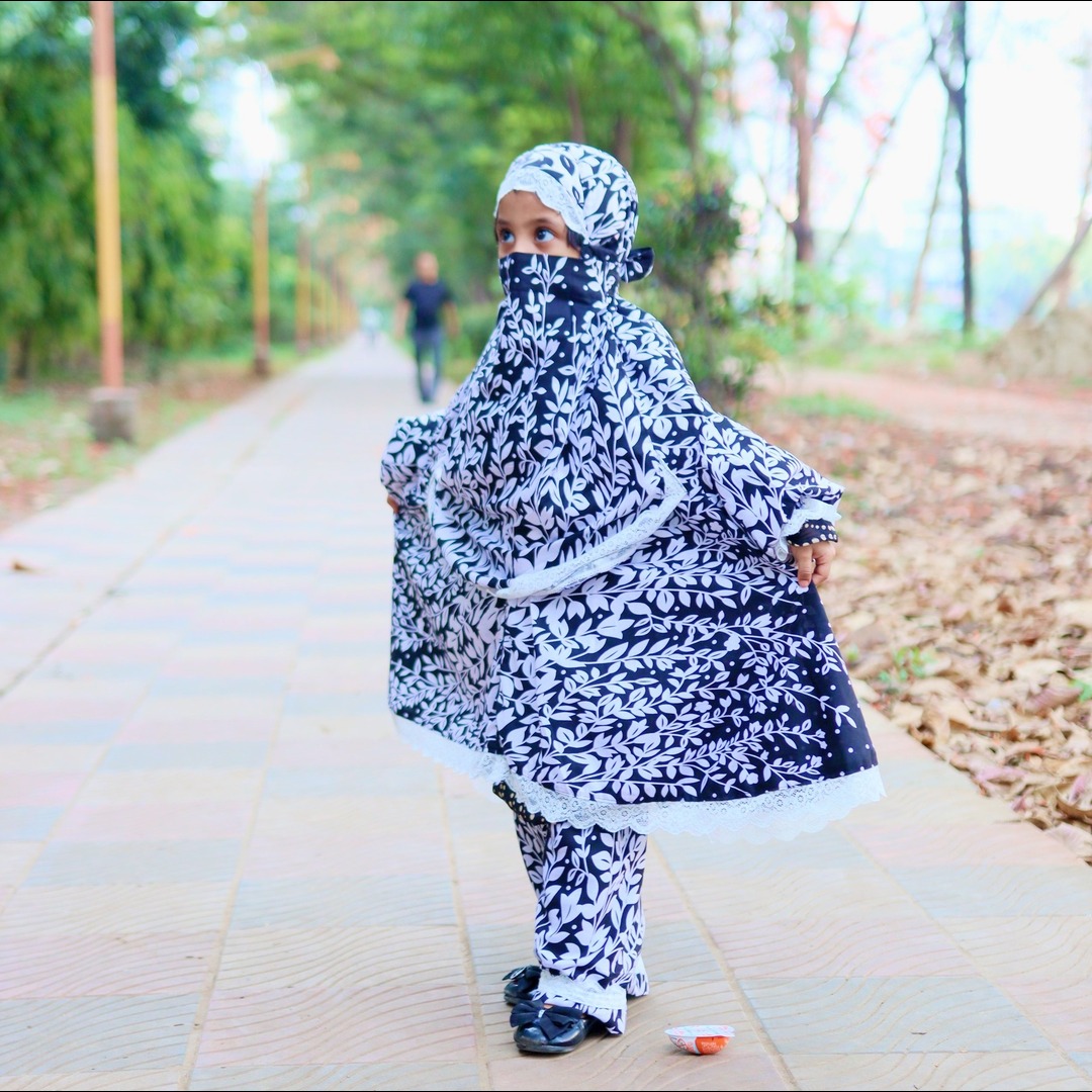 D-Lilen Master Kids Khimar set for 1 or 2