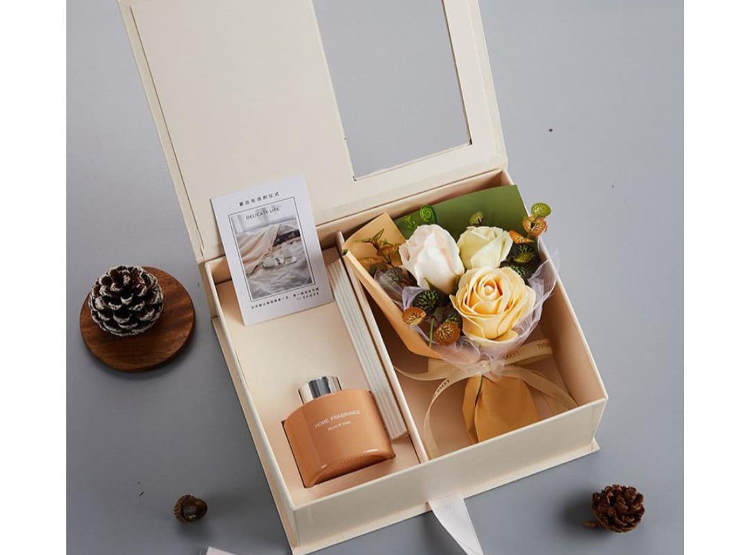 Valentine Special Premium Gift Box New Arrival  (P-167)