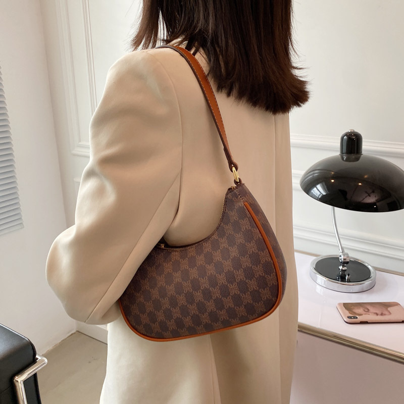 Imported Premium Ladies Handbag Brown (EDP-1138)
