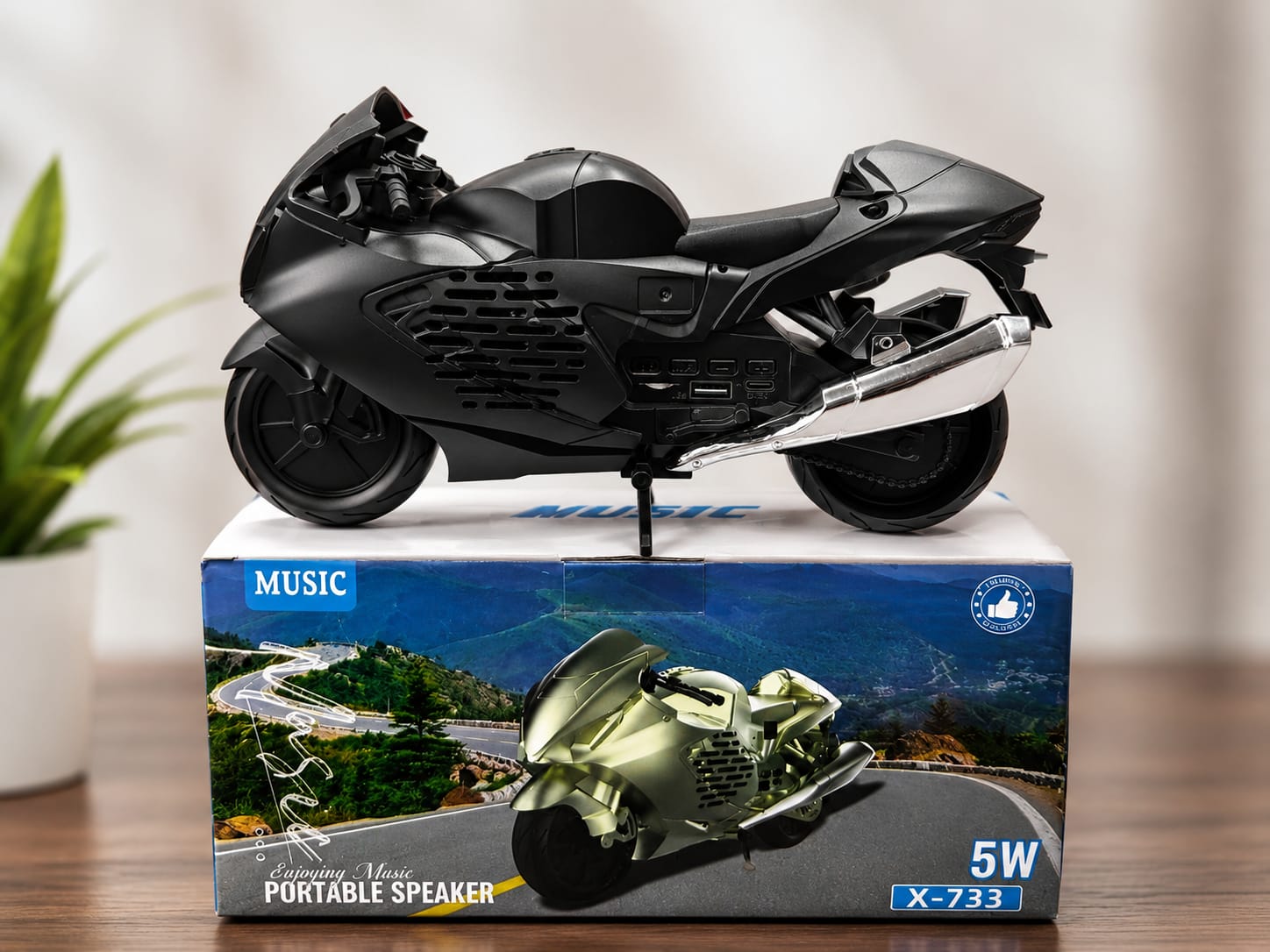 5W X-733 Motorcycle Design Portable Speake (EDP-3638)