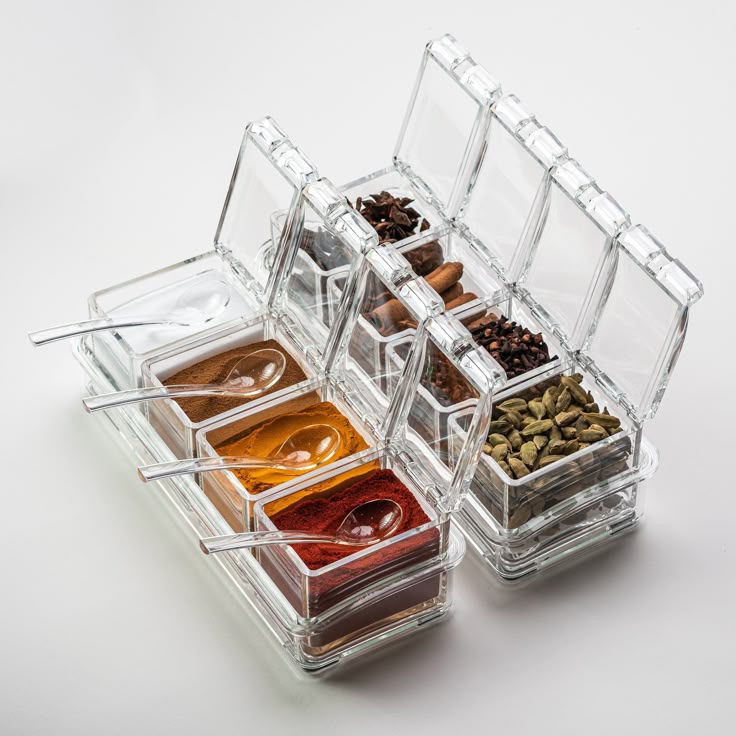 4 Grid Acrylic Seasoning Spice Box Kit with Spoon Kitchen Masala Container Seasoning Organizers Crystal Spice Box, For Kitchen (E-3164)