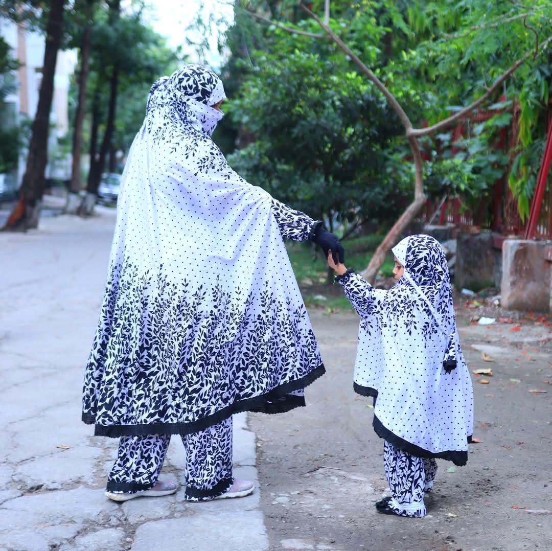 Only Woman Lilen Fabric Khimar Set D-LF112