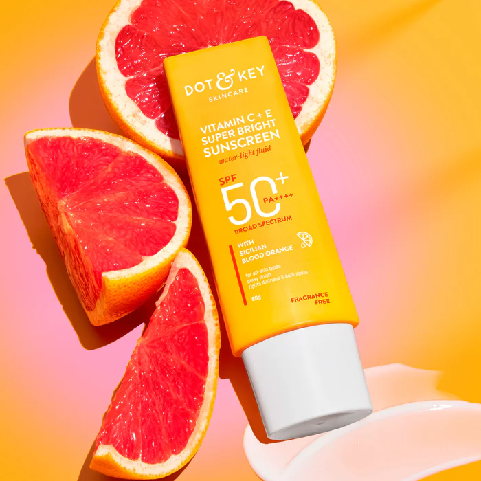 Dot & Key Vitamin C + E Super Bright Sunscreen 80gm SPF50 PA+++ (E-2294)