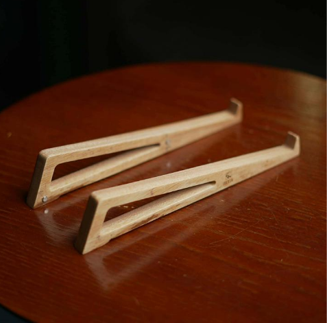 Unique magnetic laptop stand (EDP-3428)